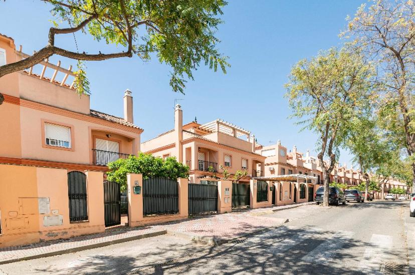 Апартаменты 2 La Casa De Marilo Томарес Экстерьер фото